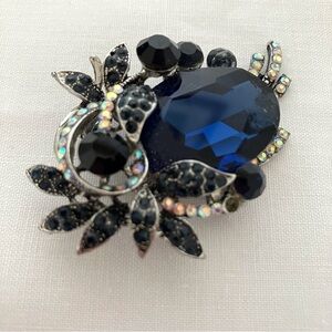 Royal Blue cabochon Rhinestone Brooch vintage